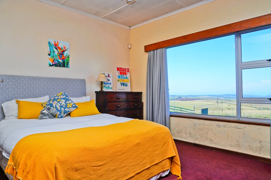 4 Bedroom Property for Sale in East London Rural Eastern Cape